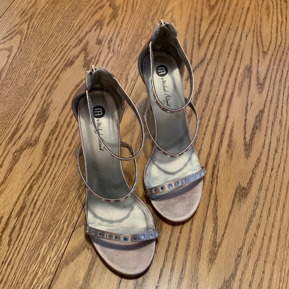 Michael Antonio Beaded Champagne/Rose Color Heel.  Size 8 Heels.